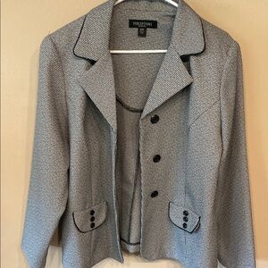 Perceptions Gray Blazer with Notched Lapel and Tailored Fit